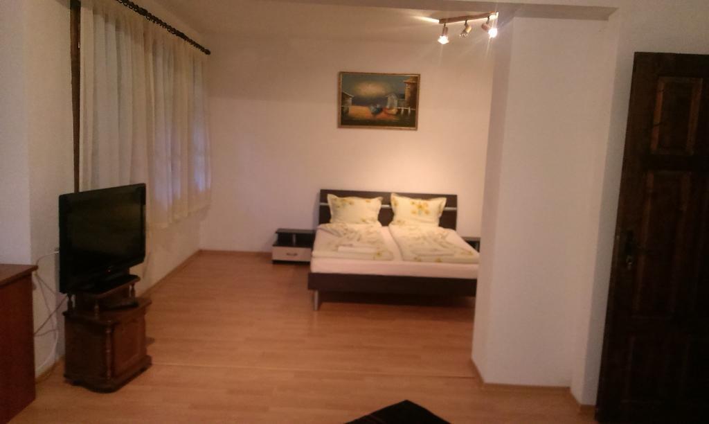 Villa Nasco Golden Sands Quarto foto